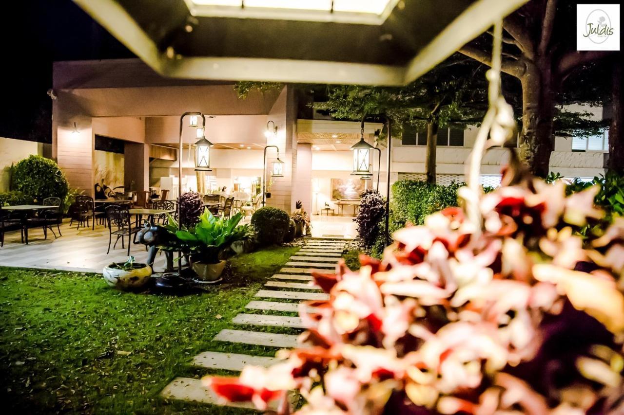 Juldis J2 Khao Yai Hotel - Sha And Sha Plus Certified Mu Si Exteriör bild
